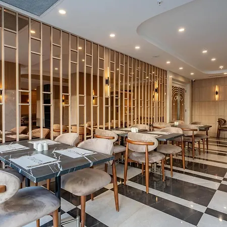 Awen Lara Hotell Antalya